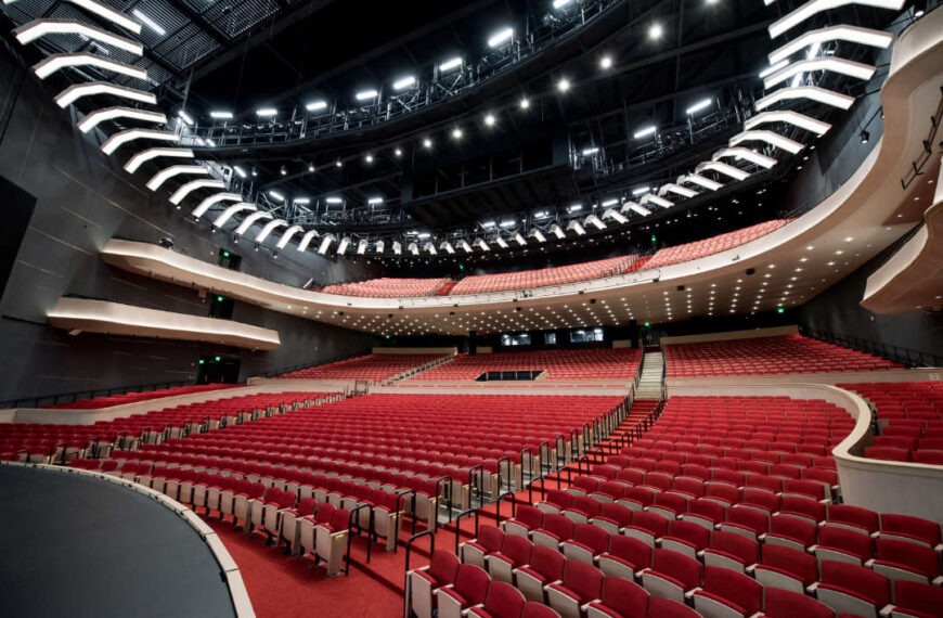 Steven Tanger Center cuenta con el sistema Meyer Sound Constellation más grande de&hellip;