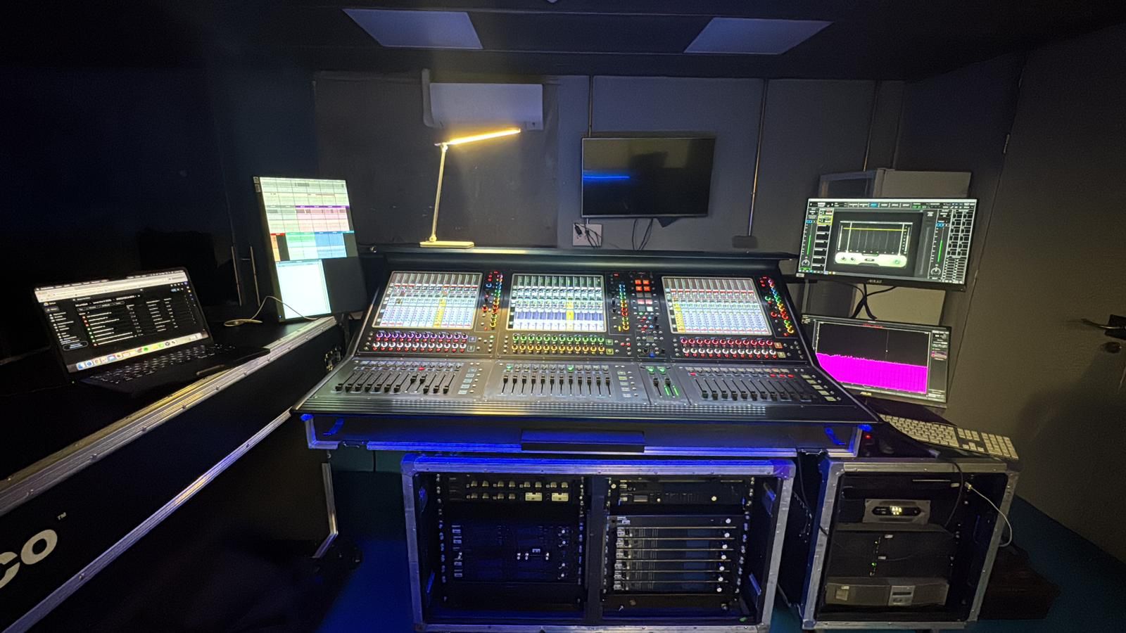 El sonido envolvente de Meyer Sound revoluciona el Madrid Arena en la "Discoteca de los 80"