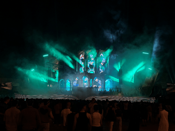 Luminex ilumina 'A Thousand and One': la tecnología de red que movió el festival de Riad