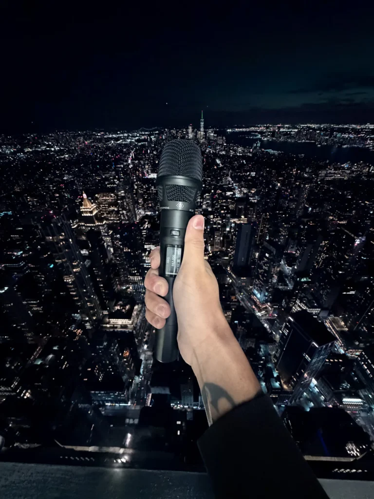 Maluma emplea el sistema inalámbrico Astral de Sound Devices en el Empire State Building