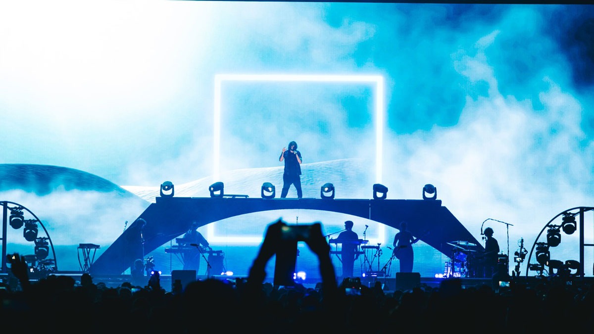 Mikel Izal cierra su gira en el Movistar Arena con un sistema Meyer Sound PANTHER