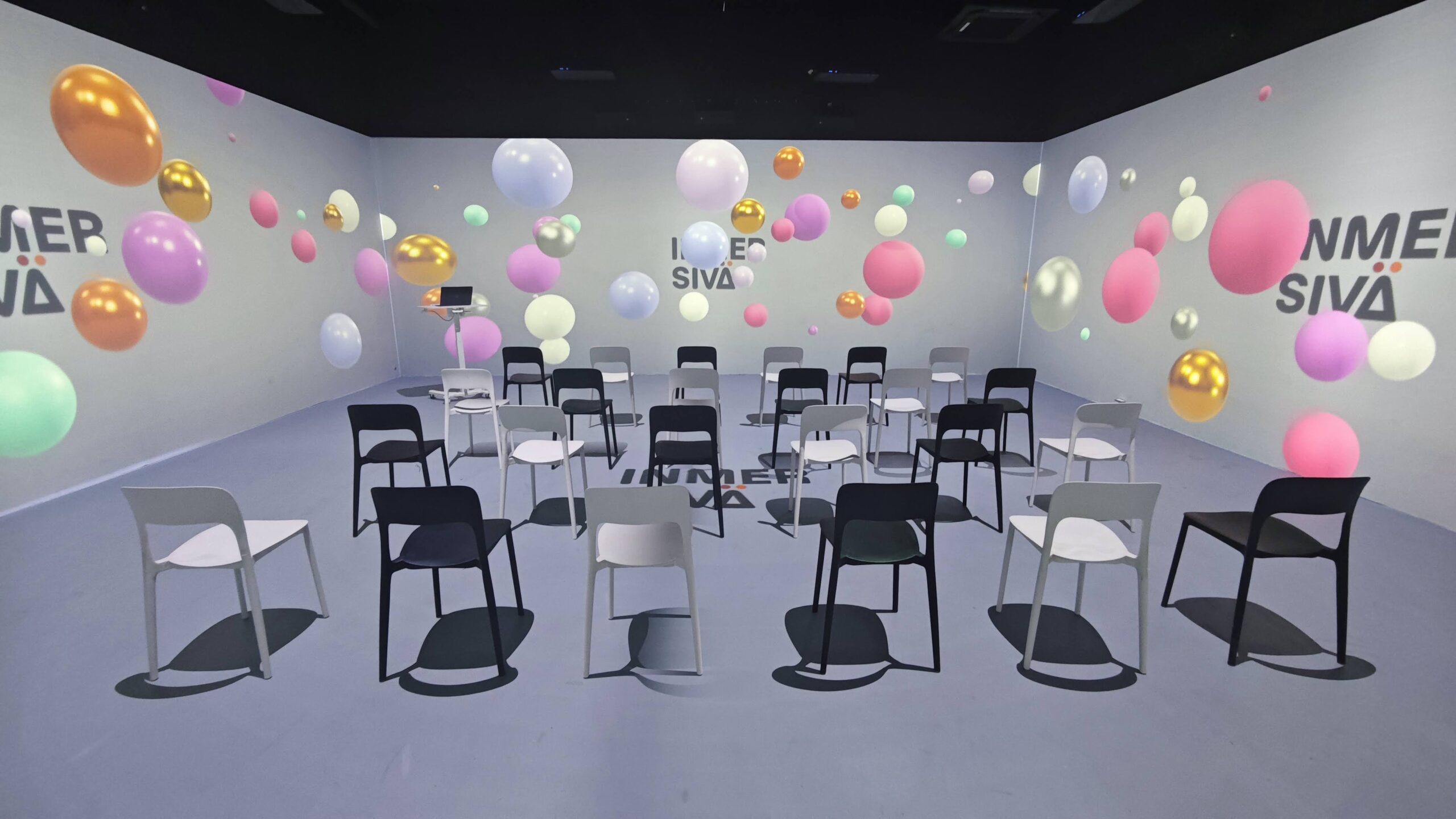 Inmersivä Madrid consolida su experiencia inmersiva envolvente con el sistema de sonido Meyer Sound